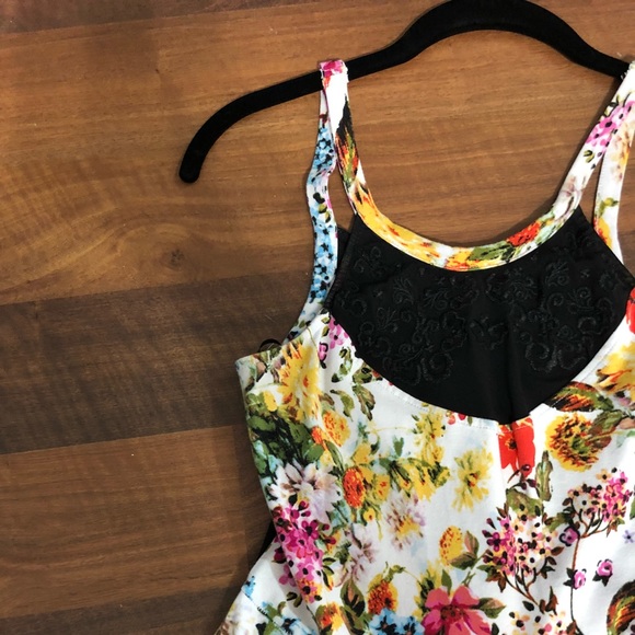 Flower Sun Dress - Picture 4 of 6